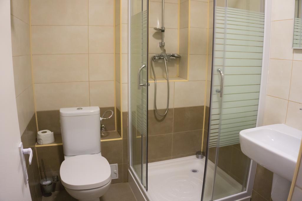 Hotel Merkur Miercurea Ciuc Extérieur photo