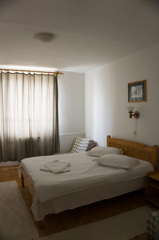 Hotel Merkur Miercurea Ciuc Extérieur photo